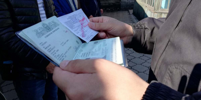 Атырау облысында 27 шетел азаматы ел аумағынан шығарылды