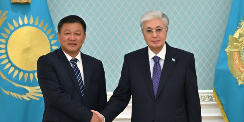 Тоқаев Xinjiang Lihua компаниясы директорлар кеңесінің төрағасымен кездесті