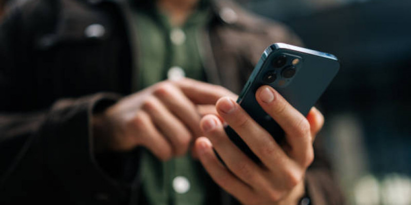 Прокуратура iPhone-ға қатысты жаңа алаяқтық схемасы туралы ескертті