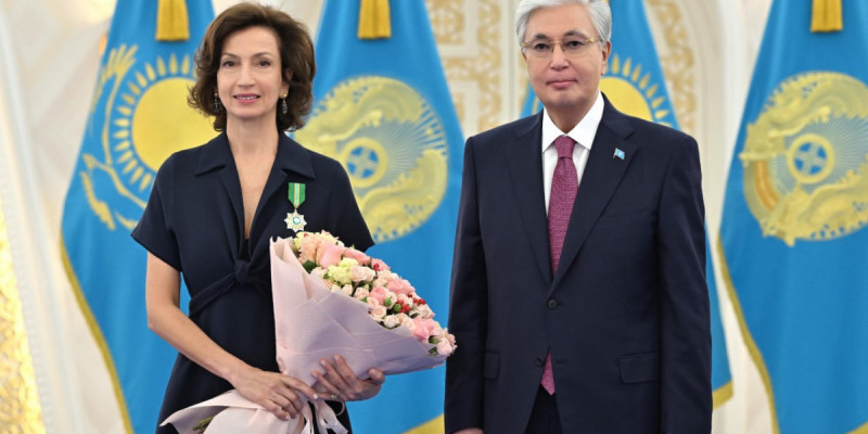 Президент ЮНЕСКО-ның бұрынғы Бас директоры Одрэ Азулені Qoja Ahmet Yasaui орденімен марапаттады