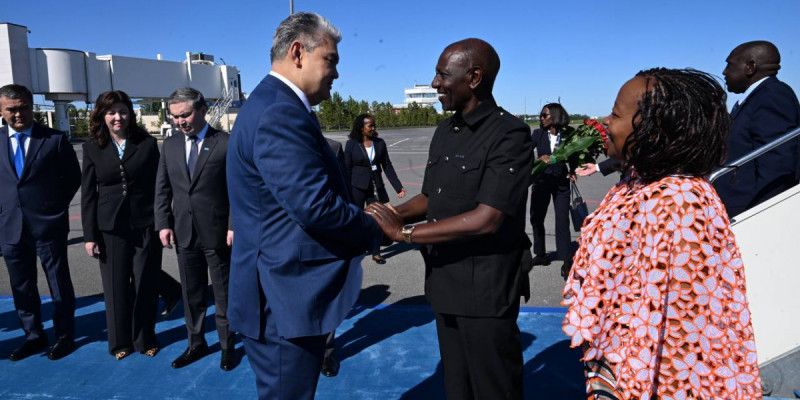 Кения президенті мемлекеттік сапармен Астанаға келді