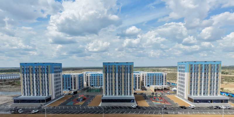 Сырдың сол жағалауы түрленіп келеді