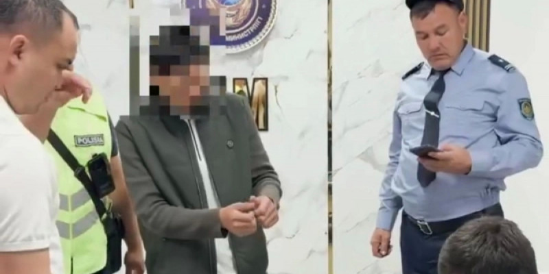 Түркістан облысында аса ауыр қылмыс үшін іздеуде жүрген адам ұсталды