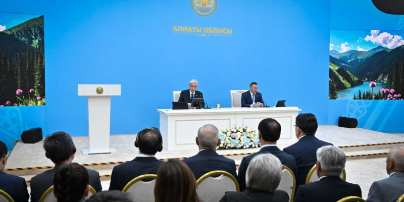 Президент: Отандық кәсіпкерлер сырттан бақылаушы болмай, Alatau City-ді дамытудың бел ортасында жүруі қажет