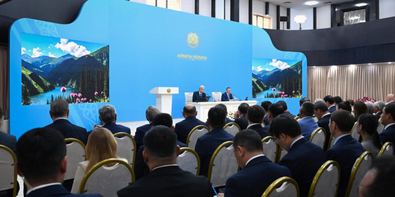 Президент Алатау қаласы мен Алматы агломерациясын дамытуға қатысты бірқатар тапсырма берді