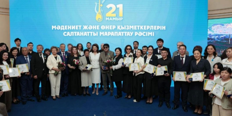 200 пәтер, тегін ем және шипажай: Мәдениет қызметкерлеріне қандай қолдау көрсетіледі?