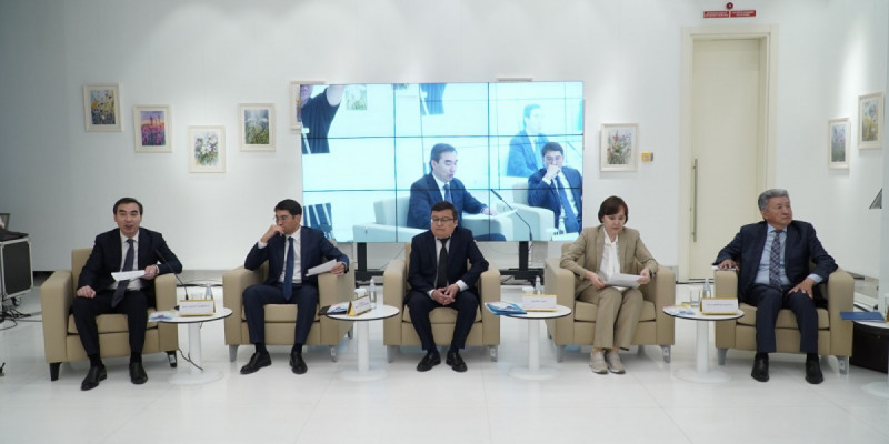 Президенттік орталықта ШЫҰ-ның 25 жылдығына арналған кездесу өтті