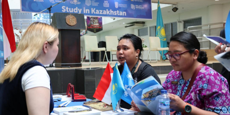 Индонезияда алғаш рет «Study in Kazakhstan» білім беру көрмесі өтті