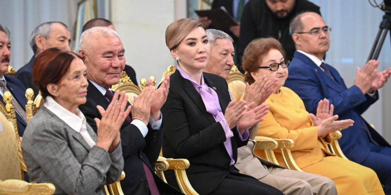 БАҚ қызметкерлері Әділетті, Таза, Қауіпсіз әрі Күшті Қазақстанды құру ісіне орасан зор үлес қосуда – Тоқаев