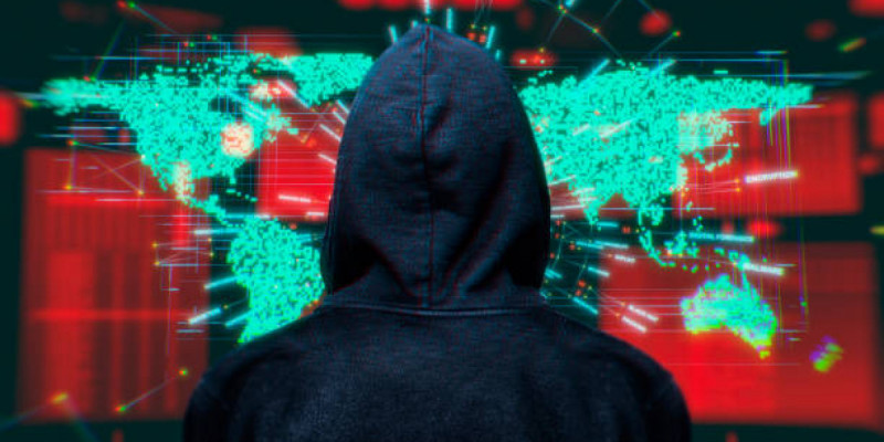 «Заң мен тәртіп»: Қарағанды облысында киберқылмысқа қарсы күрес күшейтілді