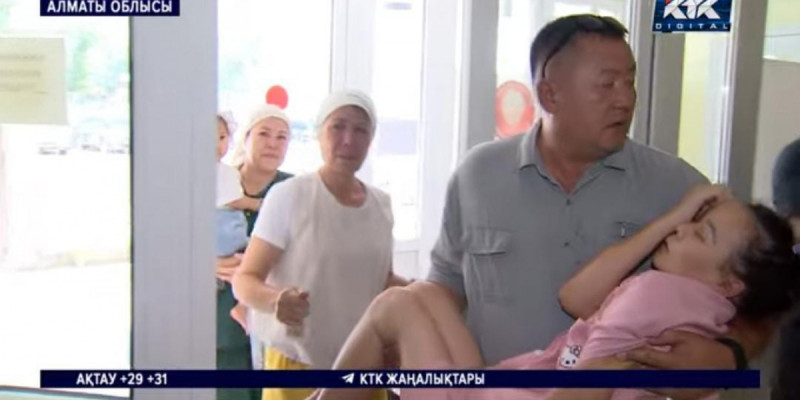 «Ақиқатты білгіміз келеді»: Қаскелеңдегі перзентханада үшем шетінеп кетті (ВИДЕО)