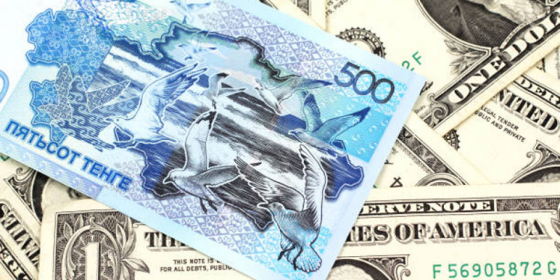 Биржада доллар бағасы 465 теңгеге дейін түсті