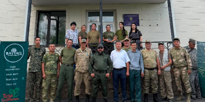 «Байтақ» партиясы табиғатты қорғау мәселелері бойынша дөңгелек үстел өткізді