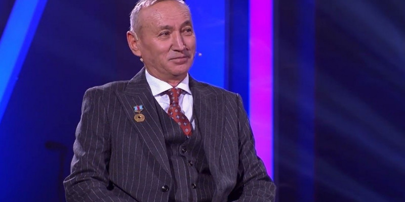 «Үндістанда 2,5 ай ем қабылдадым»: Айтақын Бұлғақов қиын сәтте қасынан табылған жанашырларына алғысын жеткізді