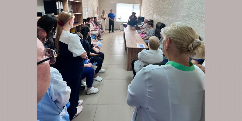«Ақ жол» партиясының кандидаттары дәрігерлерге сайлауалды бағдарламасын таныстырды