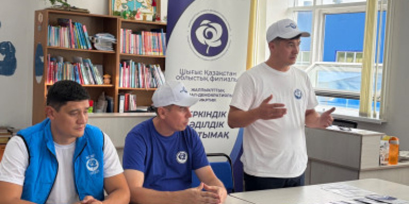 ЖСДП кандидаттары Шығыс Қазақстан тұрғындарымен кездесті