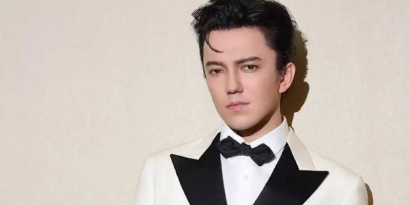 «Мен бір күндік хиттердің соңынан қуған емеспін»: Димаш Құдайберген мәлімдеме жасады