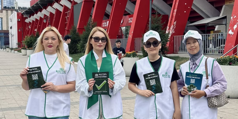 «Байтақ» партиясының кандидаттары «Ақтөбе» футбол клубының жанкүйерлерімен жүздесті