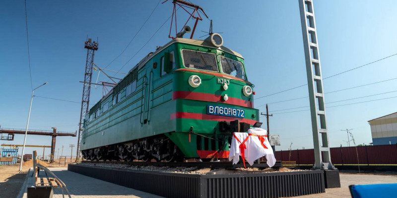 Қарағанды облысында машинистердің символына айналған әйгілі ВЛ60 ескерткіші ашылды