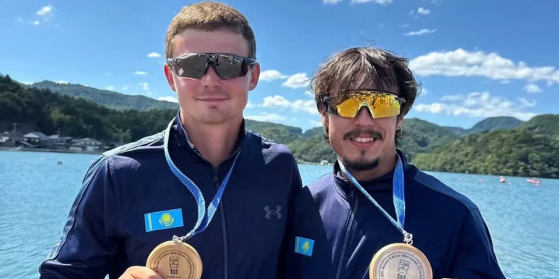 Қазақстандық ескекшілер Азия чемпионатында екі алтын медаль жеңіп алды