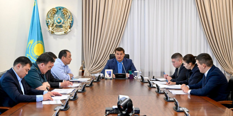 Үкімет автокөлік өткізу пункттеріндегі жағдай бойынша жедел кеңес өткізді