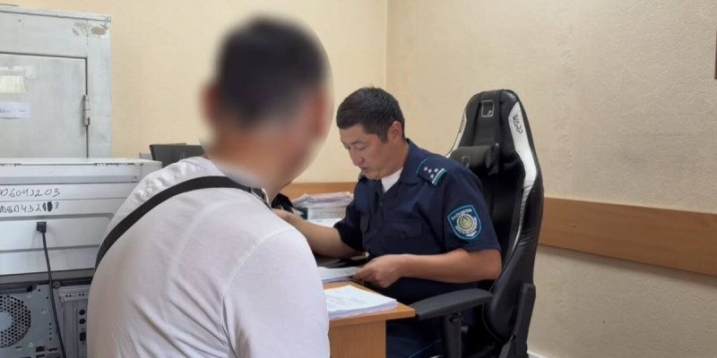 Өскеменде жас жігіт біреудің ауласындағы көлікті эвакуатормен алып кетіп, металлоломға өткізген