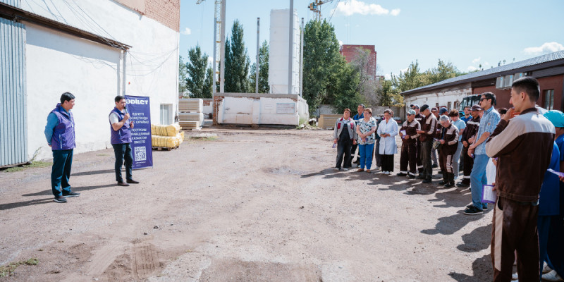 «Әділет» партиясы Орал, Тараз және Абай облысында тұрғындармен жүздесті