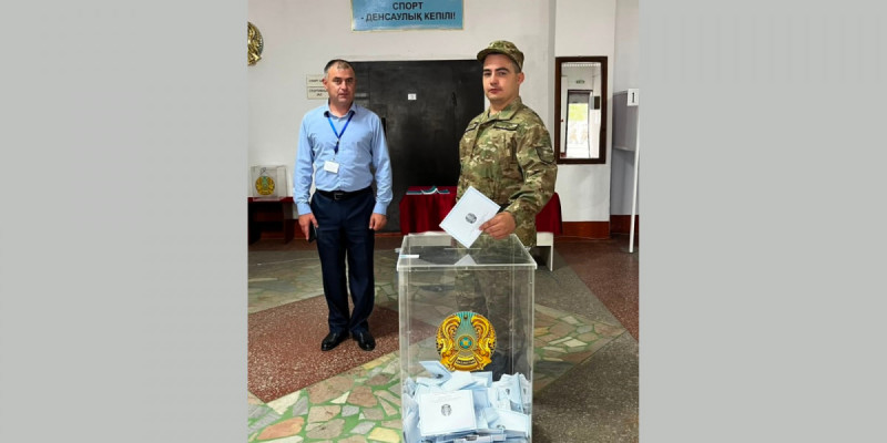 Павлодарда Ұлттық ұлан сарбазы туған күнінде алғашқы болып дауыс берді