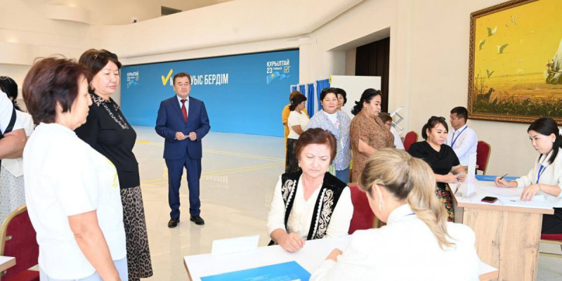 Құрылтай – 2026: Қызылорда облысының әкімі Мұрат Ергешбаев дауыс берді