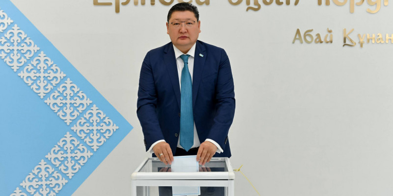 Құрылтай – 2026: Абай облысының әкімі Берік Уәли дауыс берді