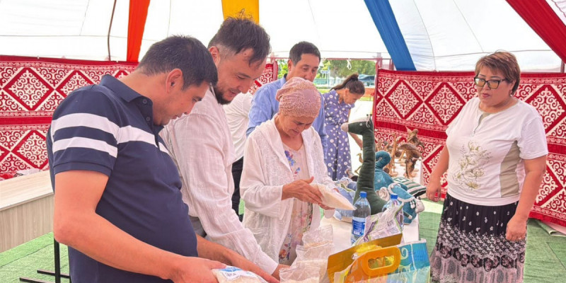 Қызылорда облысындағы сайлау учаскесінде «Ауылдың дәмі» көрмесі ұйымдастырылды