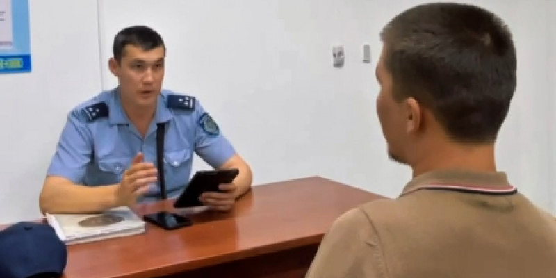 Оралда әлеуметтік желіде бейәдеп сөздер айтқан азамат қамауға алынды