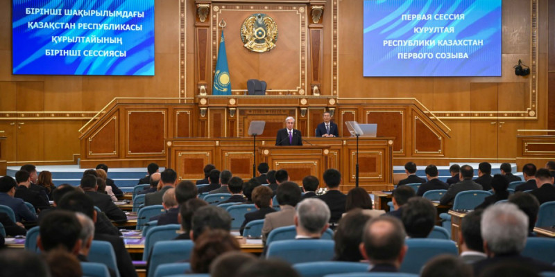 Жасампаз ұлт ретінде ақиқат пен аңыздың, шындық пен өтіріктің ара жігін ажыратуымыз керек – Президент