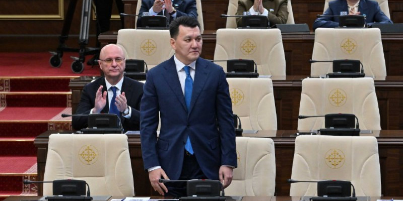 Ерлан Қарин Вице-президент лауазымына сайланды