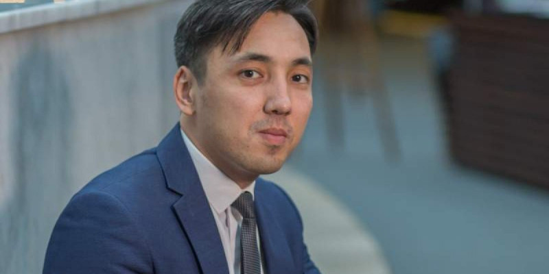 Жұмабек Сарабеков: Құрылтай – құрамы жаңарған, институционалдық мүмкіндіктері кеңейген Парламент