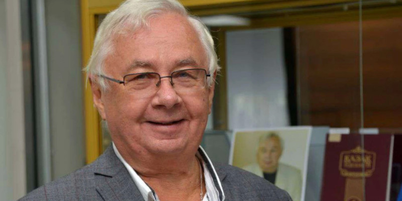 Президент Валерий Михайловты «Барыс» орденімен марапаттау туралы Жарлыққа қол қойды