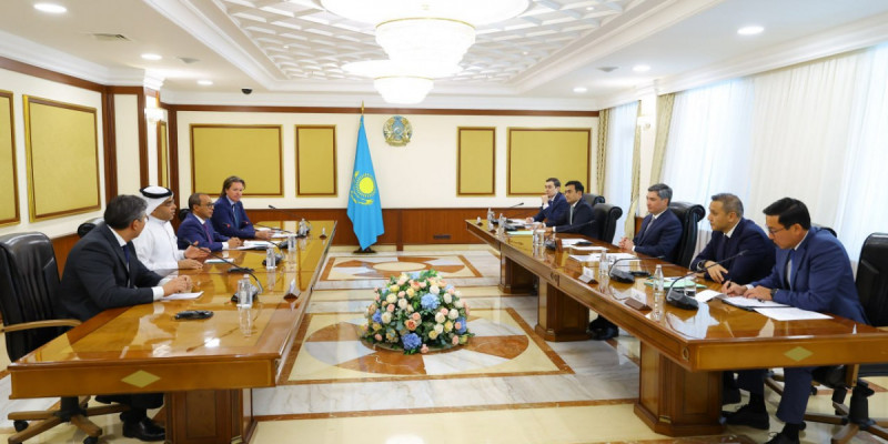 Олжас Бектенов Abu Dhabi Commercial Bank Kazakhstan басшысымен кездесті