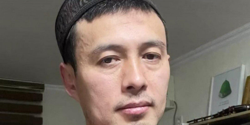 «Үміт еткен балаңнан айырылсаң, қартаяды екенсің»: Әнші Ердос Қанаев жан сырын ақтарды (ВИДЕО)