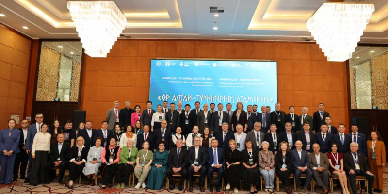 Мемлекет басшысы «Өр Алтай – түркілердің атамекені» конференция қатысушыларын құттықтады