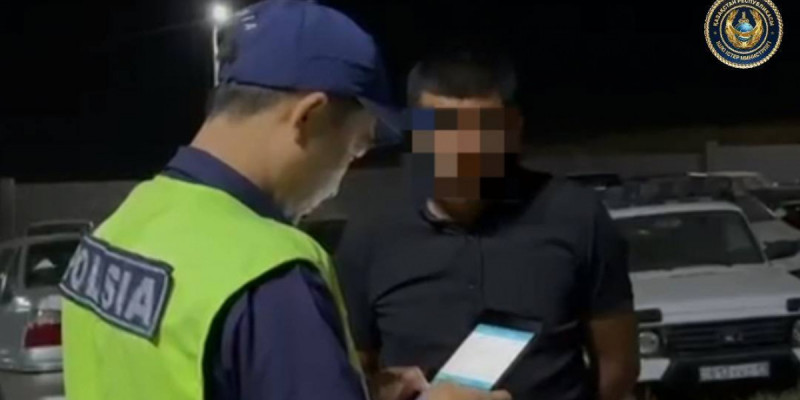 Түркістанда жол қозғалысы ережесін өрескел бұзған жүргізушілер жазаланды