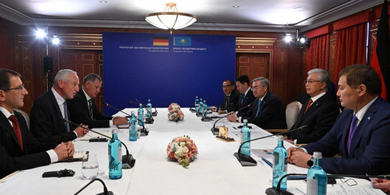 Президент германиялық компаниямен Қазақстанда металл өңдеу жобасын іске асыруды талқылады