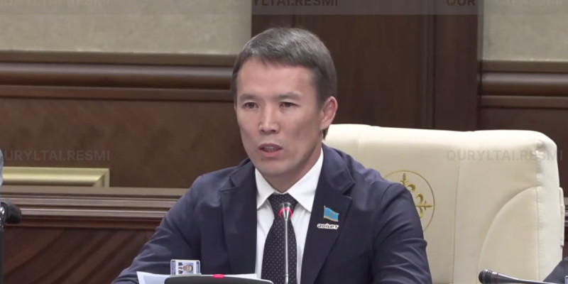 Алматы, Жетісу облыстарын газдандыру мәселесі созылып кетті – Нұрбақыт Теңізбаев