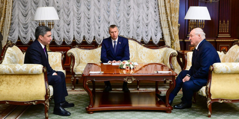Премьер-министр Олжас Бектенов Минскіге ресми сапармен барды