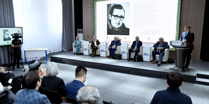 Абай университетінде көшпенділер өркениетін зерттеу мәселелері талқыланды