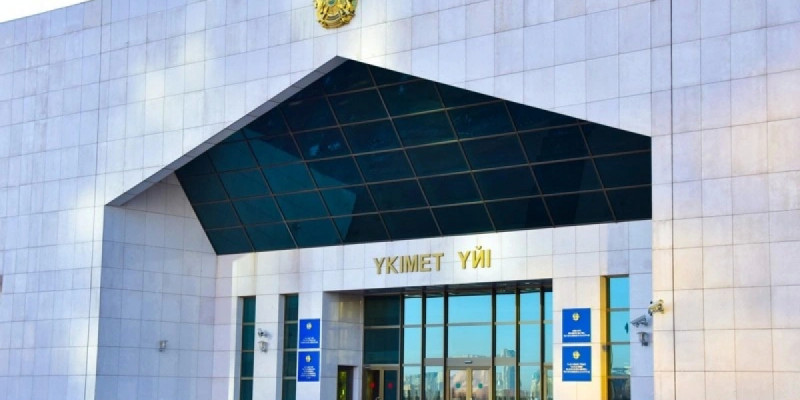 Үкімет Құрылтайда бірінші оқылымда үш жылдық бюджет жобасын ұсынды