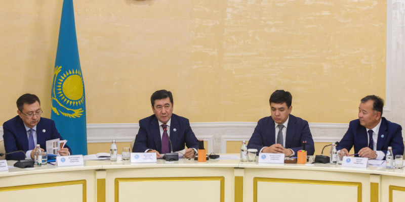 Қазақстан Халық Кеңесі БҚО-да жастарды қолдау мәселелерін талқылады