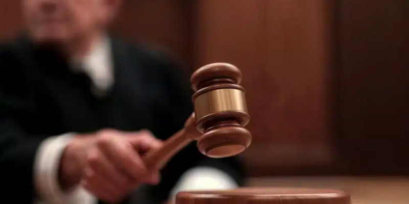 Астанада ер адам әдепсіз әрекеті үшін 10 тәулікке қамалды