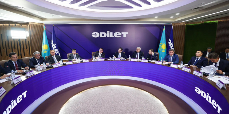 «Әділет» партиясының Іскерлік кеңесі мұнай-газ секторында жаңа жұмыс орындарын ашуға бағытталған нақты қолдау шараларын әзірлеуде