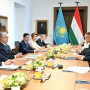 Мемлекет басшысы Мажарстан Премьер-министрімен келіссөз жүргізді