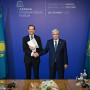 Тоқаев Google компаниясының вице-президентімен кездесті